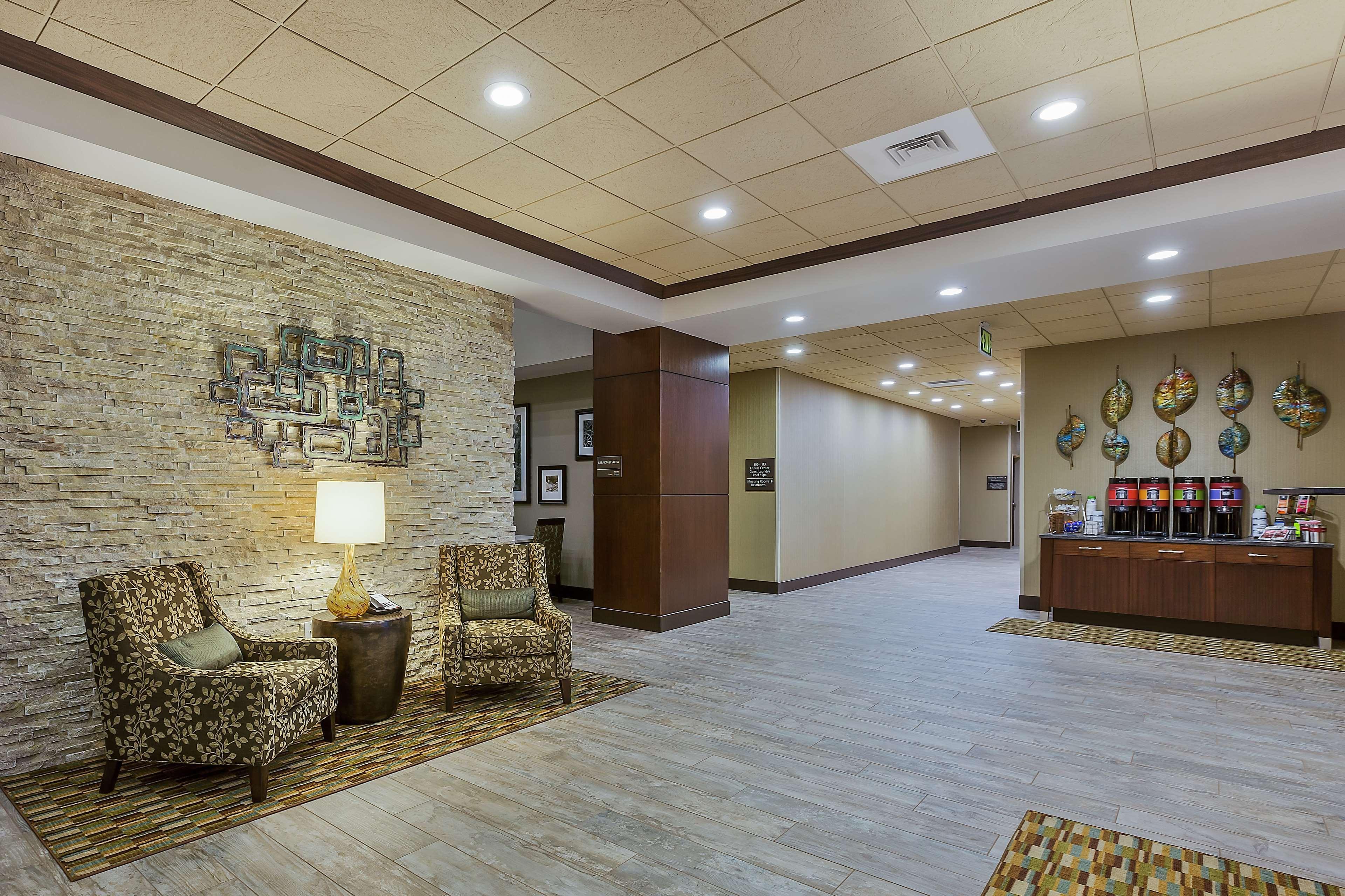 Hampton Inn & Suites Bend Zewnętrze zdjęcie