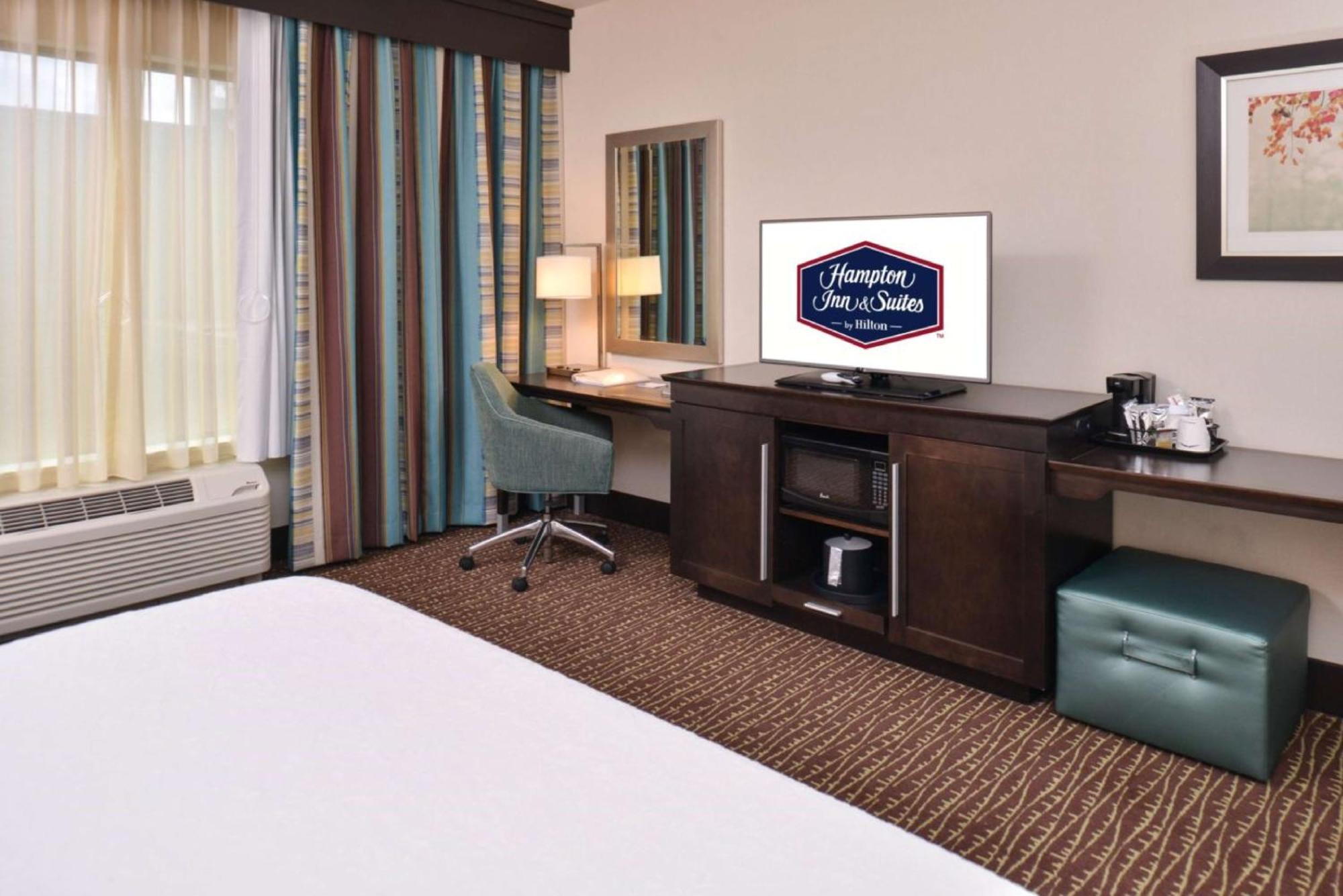 Hampton Inn & Suites Bend Zewnętrze zdjęcie